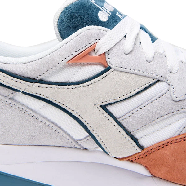 Diadora N9002 Overland Trainers - Dawn Blue/White 3 Diadora N9002 Overland Trainers - Dawn Blue/White