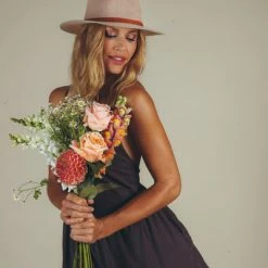 Powder Natalie Hat In Apricot