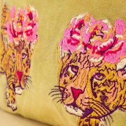 Powder Climbing Leopard Mini Pouch